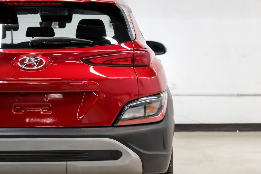 Used 2023 Hyundai Kona SE FWD image 48
