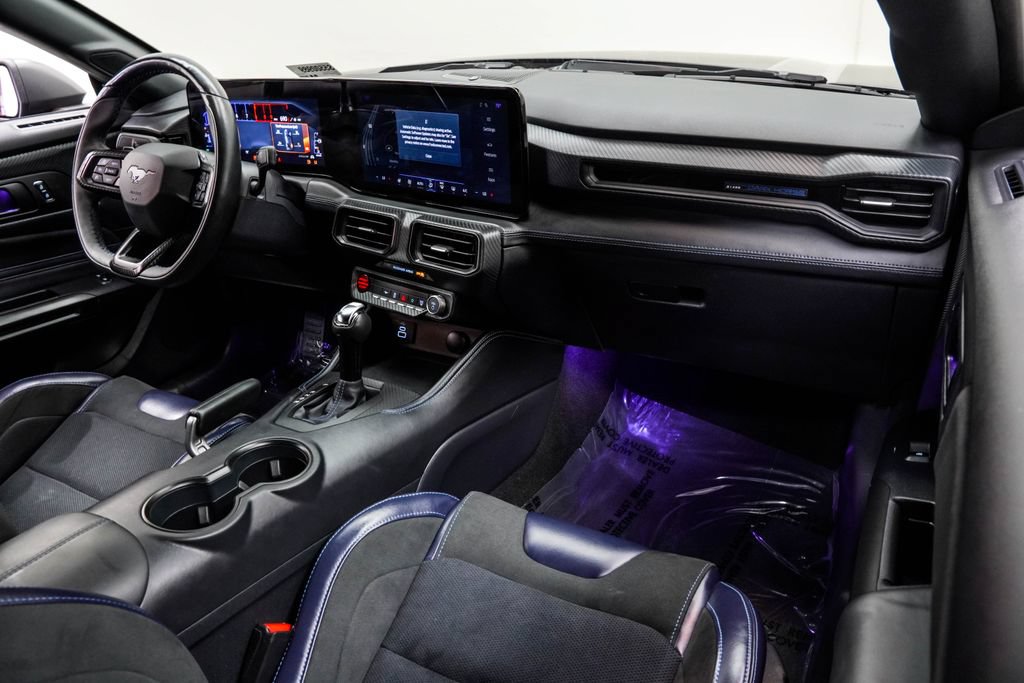 Used 2025 Ford Mustang Dark Horse RWD image 21