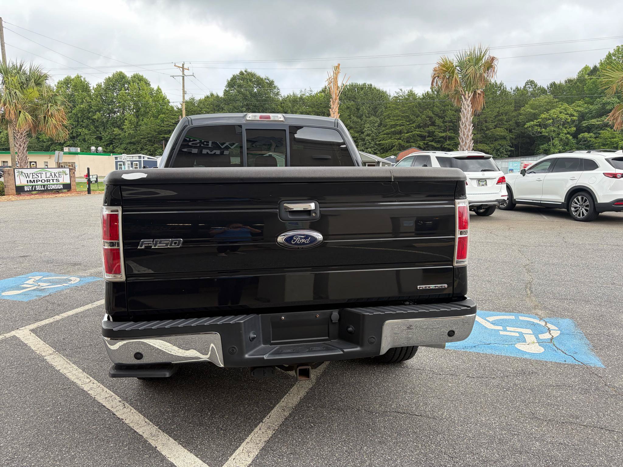 Used 2013 Ford F150 XLT w/ Luxury Equipment Group AWD/4WD image 15