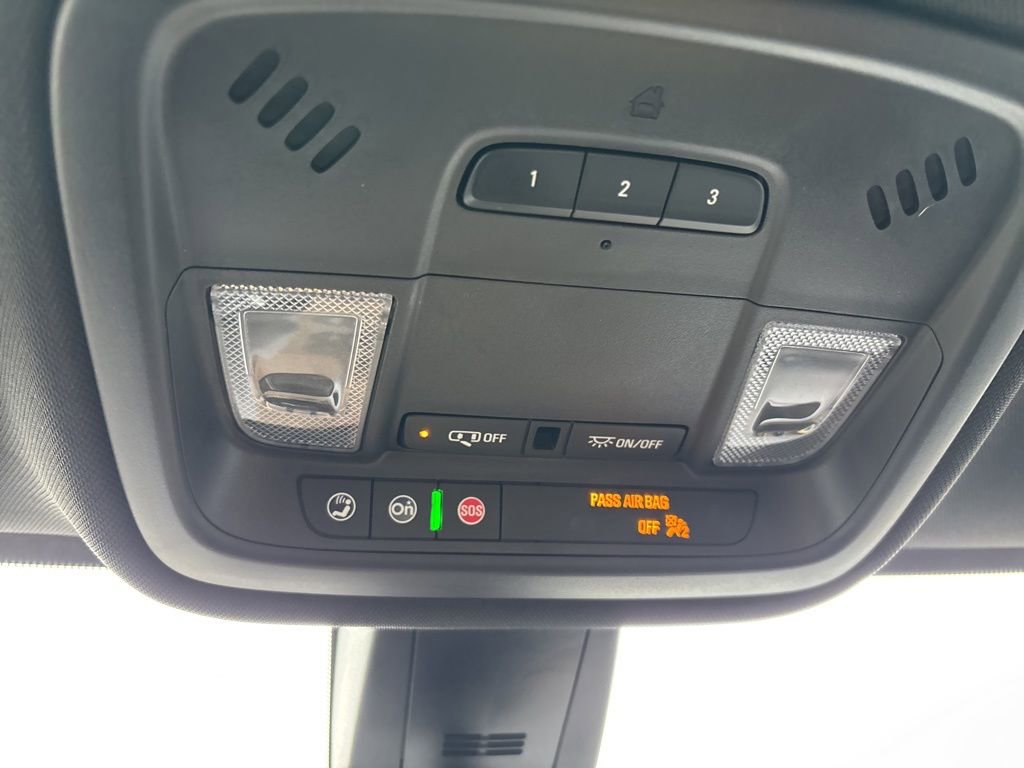 Certified 2023 Chevrolet Traverse LT image 38