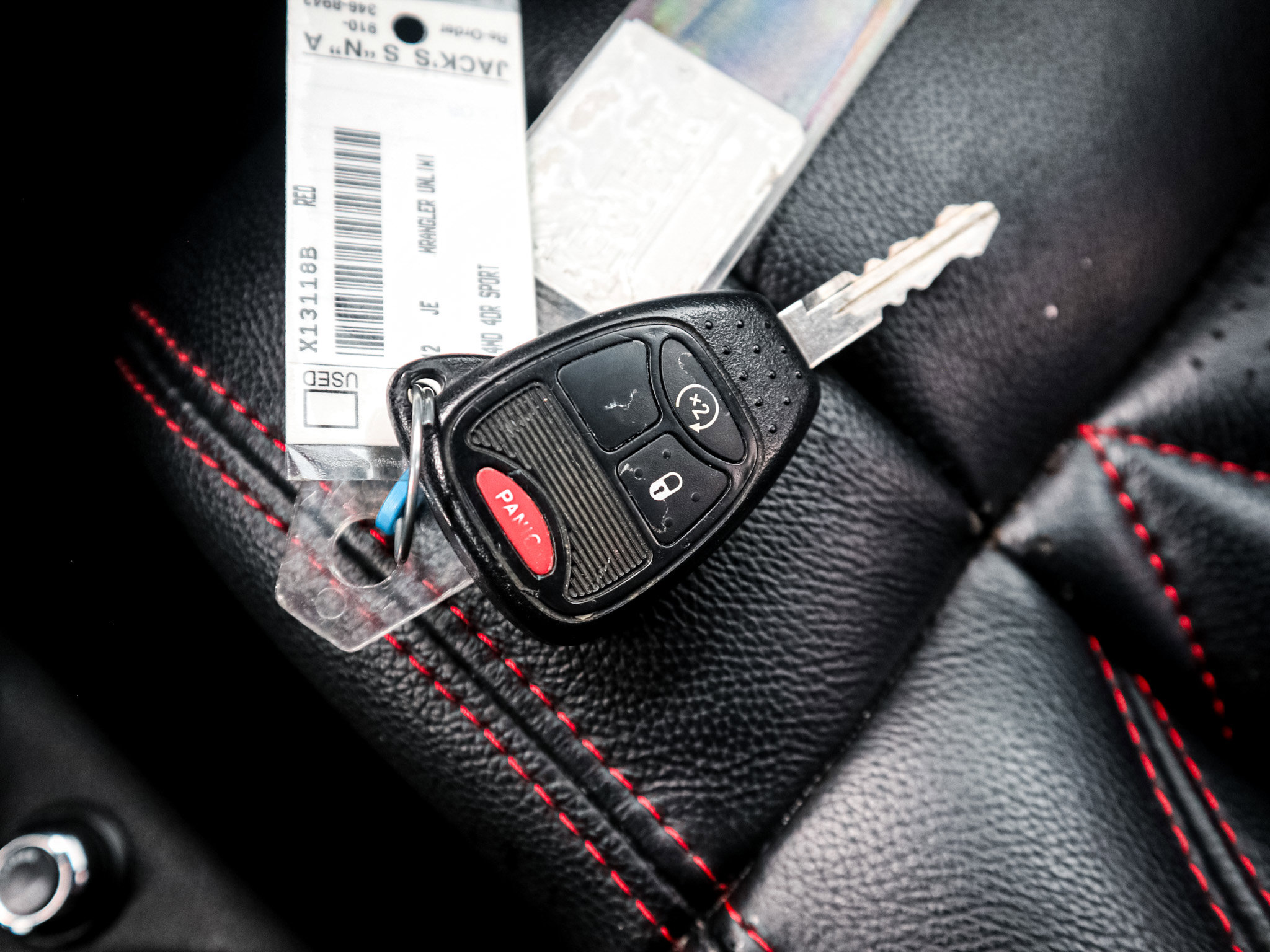 Used 2012 Jeep Wrangler Unlimited Sport AWD/4WD image 69