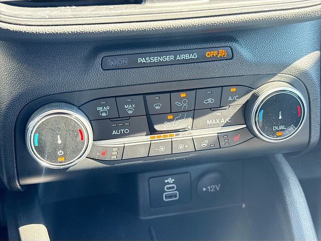 Used 2024 Ford Escape Active w/ Cold Weather Package image 32