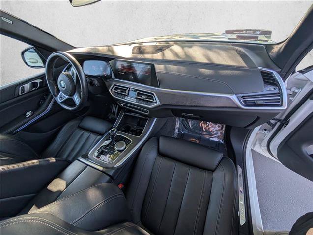 Used 2021 BMW X5 xDrive40i w/ M Sport Package AWD/4WD image 25