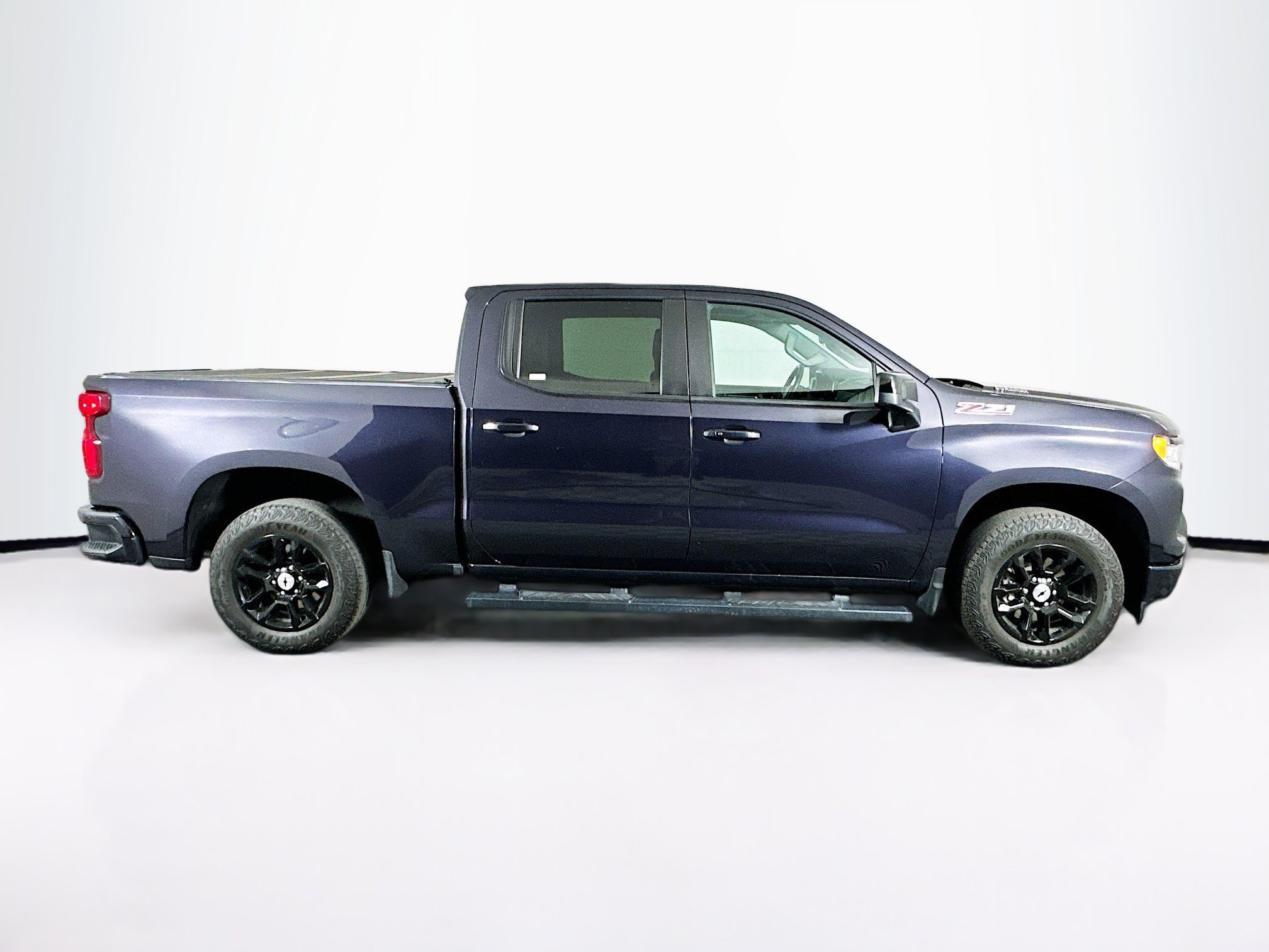 Used 2023 Chevrolet Silverado 1500 RST AWD/4WD image 10