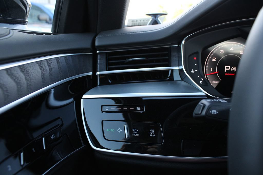 New 2026 Audi A8 L 3.0T AWD/4WD image 8