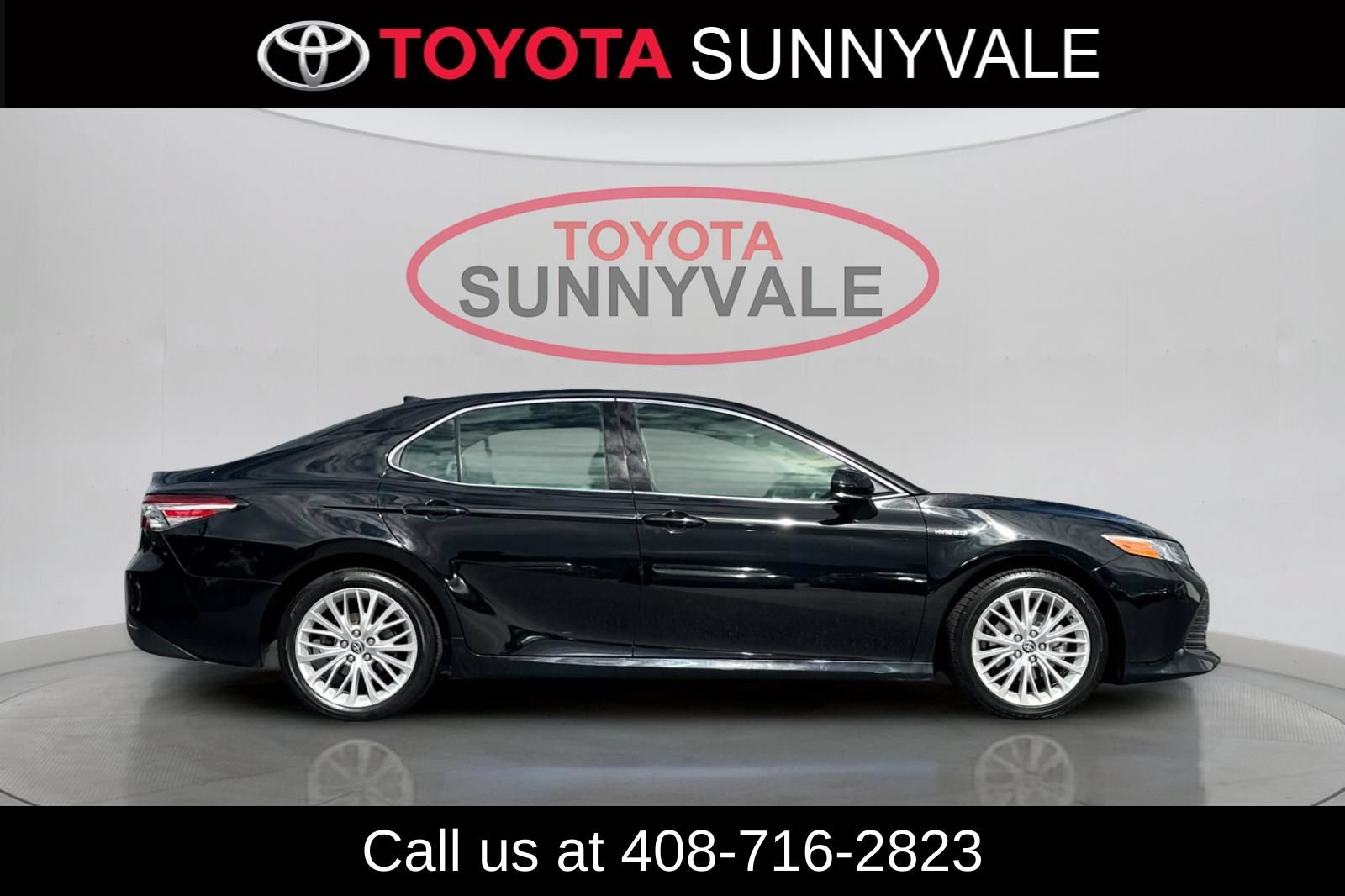 Used 2020 Toyota Camry XLE FWD image 9