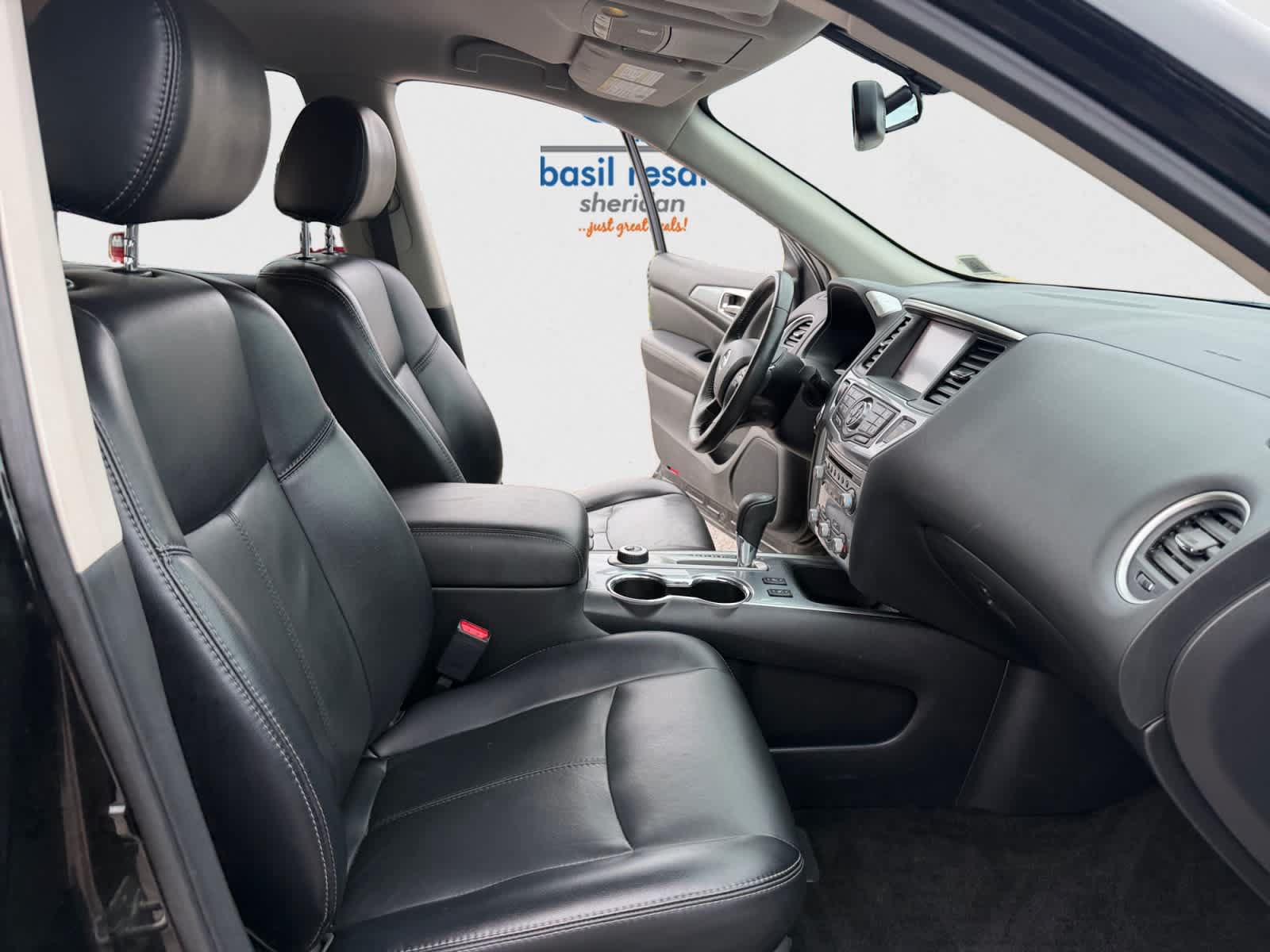Used 2018 Nissan Pathfinder SL AWD/4WD image 22