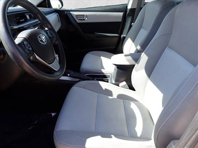 Used 2016 Toyota Corolla LE FWD image 9