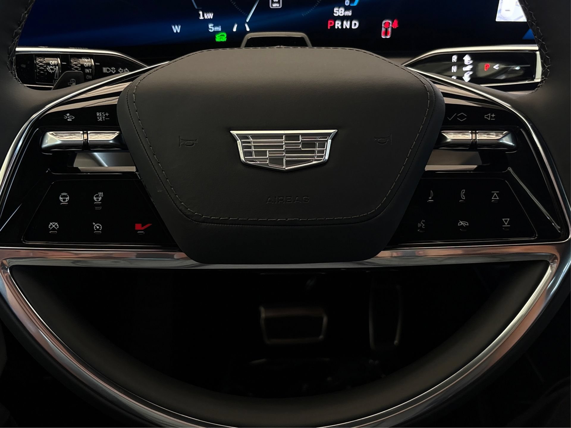 New 2026 Cadillac Vistiq Premium Luxury AWD/4WD image 19