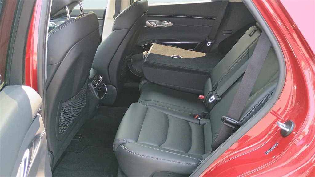Used 2025 Genesis GV70 2.5T image 14