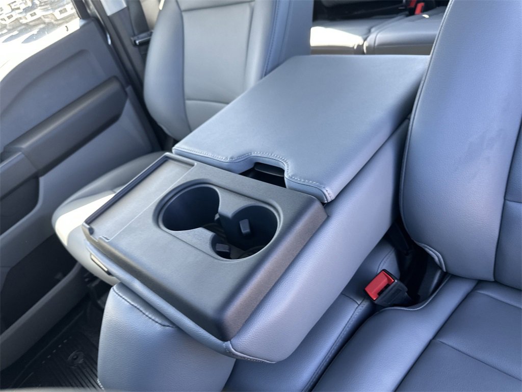New 2025 Ford F250 XL w/ XL Chrome Package image 30