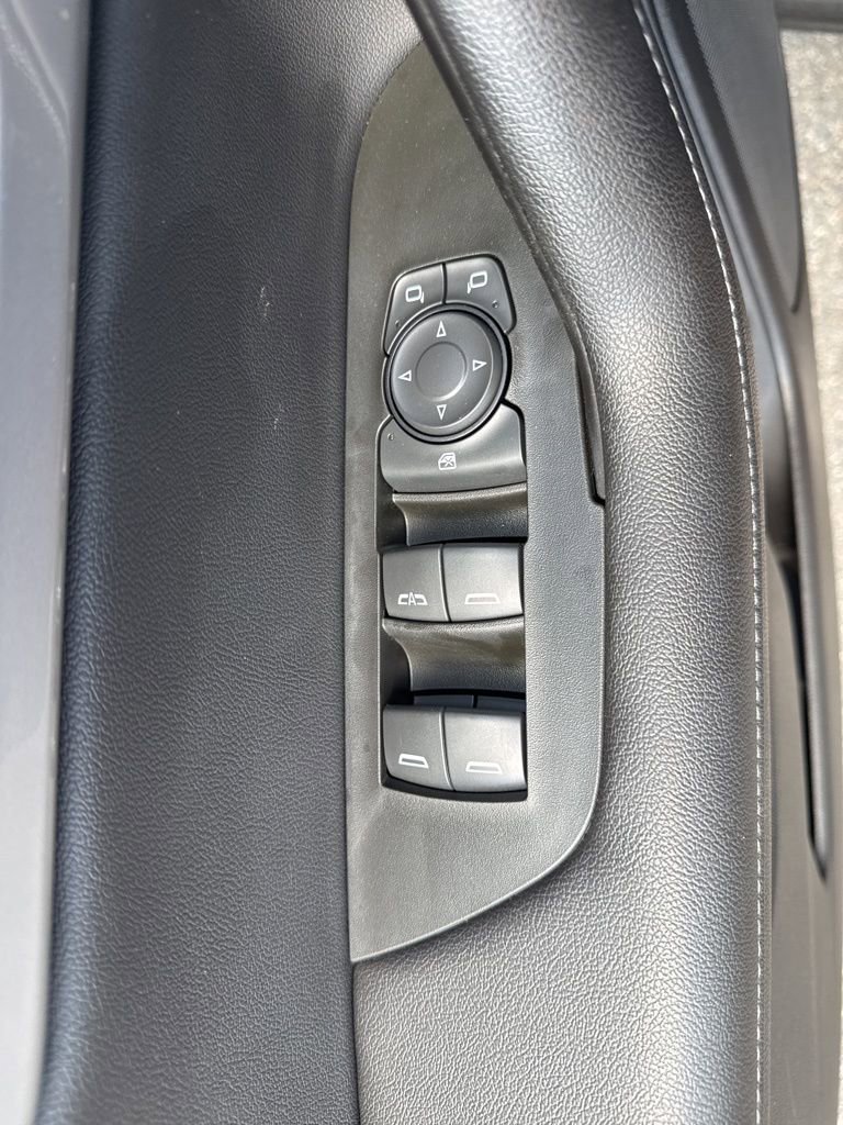 Used 2022 Chevrolet Blazer LT image 26