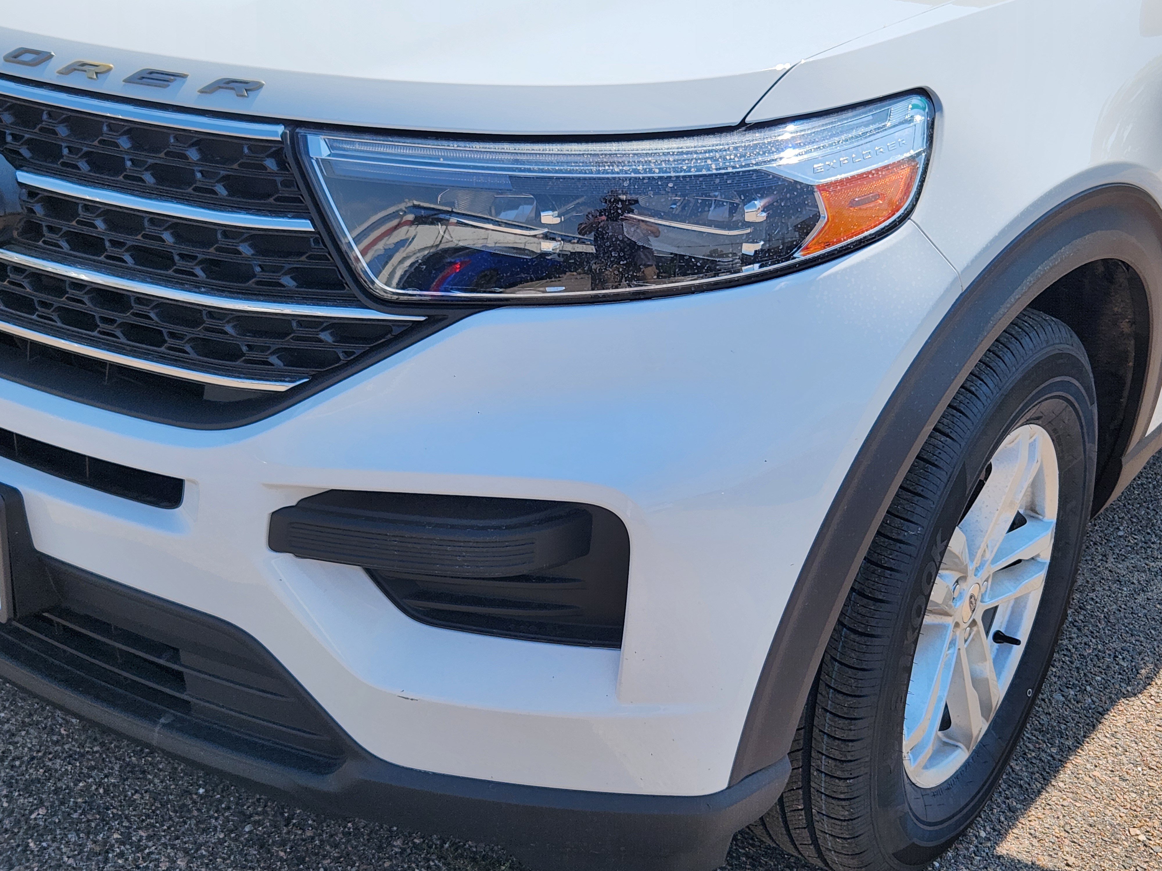 Used 2020 Ford Explorer XLT RWD image 5