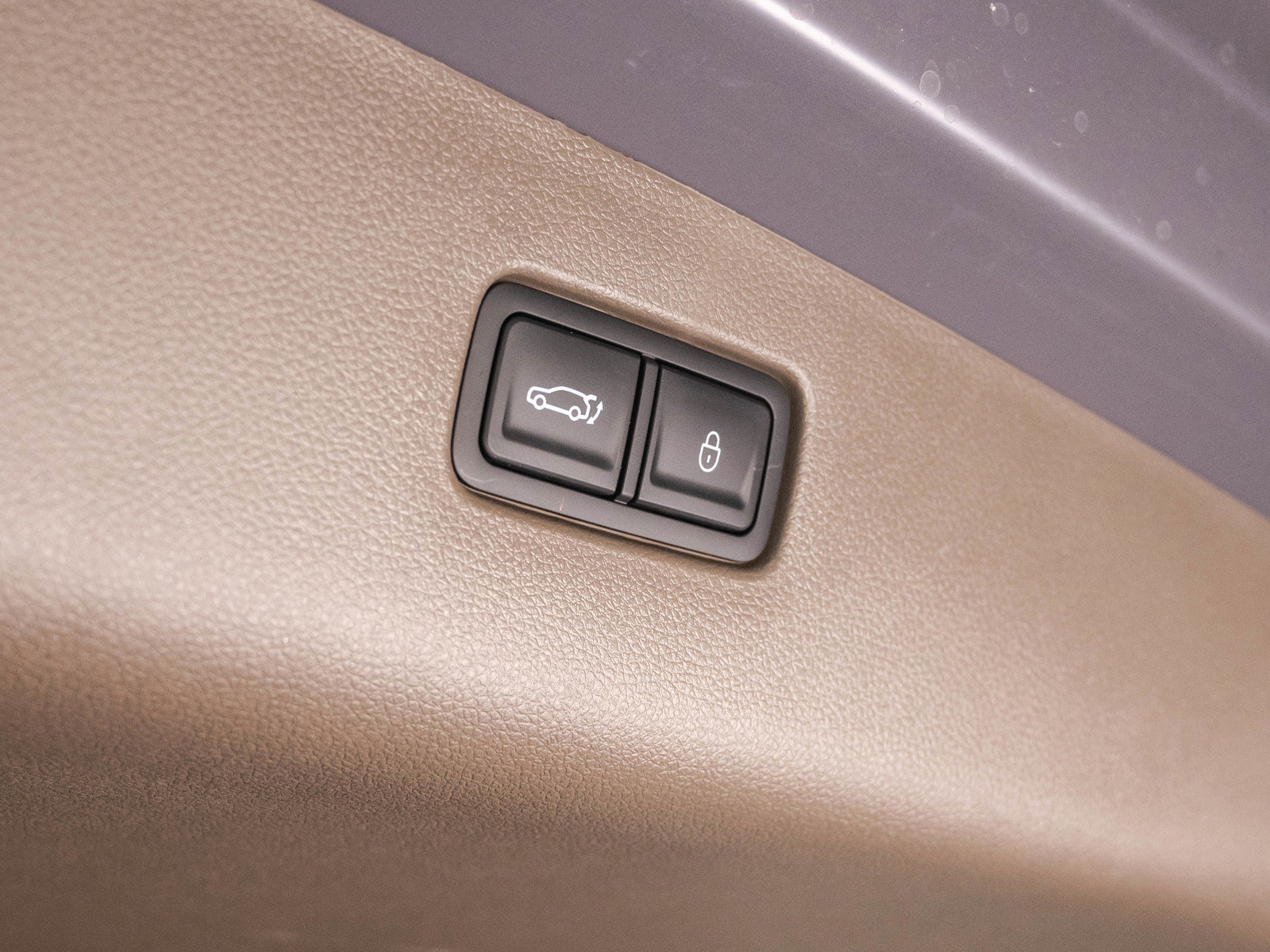 New 2026 Genesis GV70 2.5T Advanced image 9