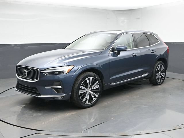 Used 2023 Volvo XC60 B5 Plus AWD/4WD image 4
