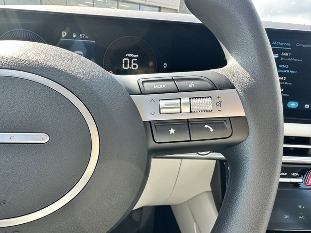 New 2026 Hyundai Tucson SEL image 16