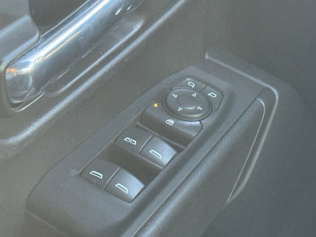 Used 2022 Chevrolet Silverado 1500 Custom image 29