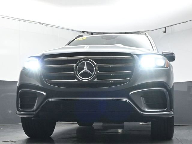 Used 2025 Mercedes-Benz GLS 450 4MATIC image 35