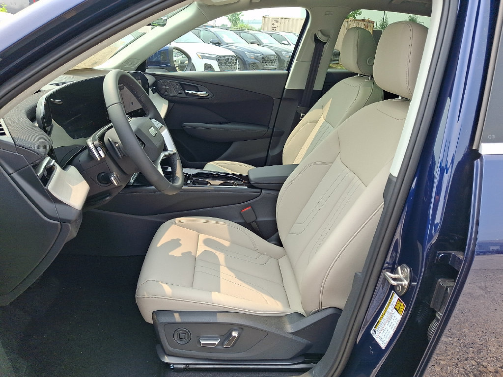 New 2026 Audi Q3 quattro 2.0T AWD/4WD image 8