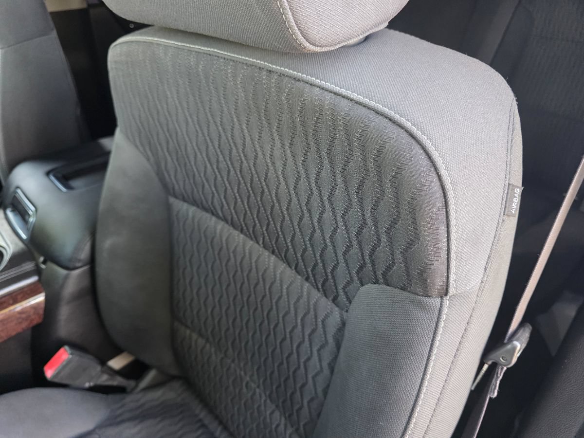 Used 2015 GMC Yukon SLE RWD image 30