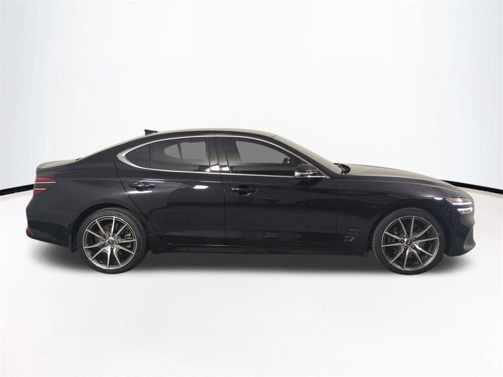 Used 2023 Genesis G70 3.3T RWD image 4