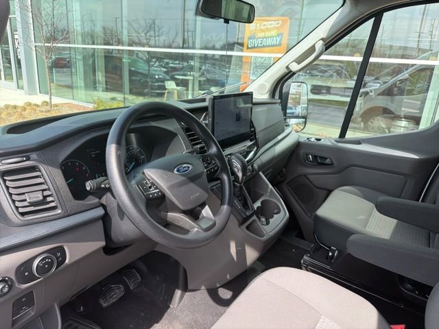 Used 2024 Ford Transit 350 XLT image 28