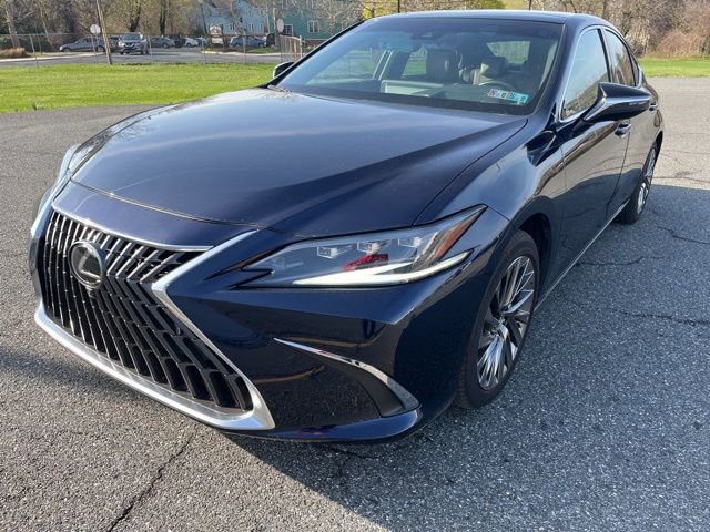 Used 2024 Lexus ES 350 Ultra Luxury image 4