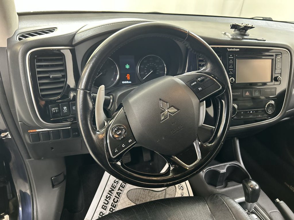 Used 2016 Mitsubishi Outlander GT AWD/4WD image 5