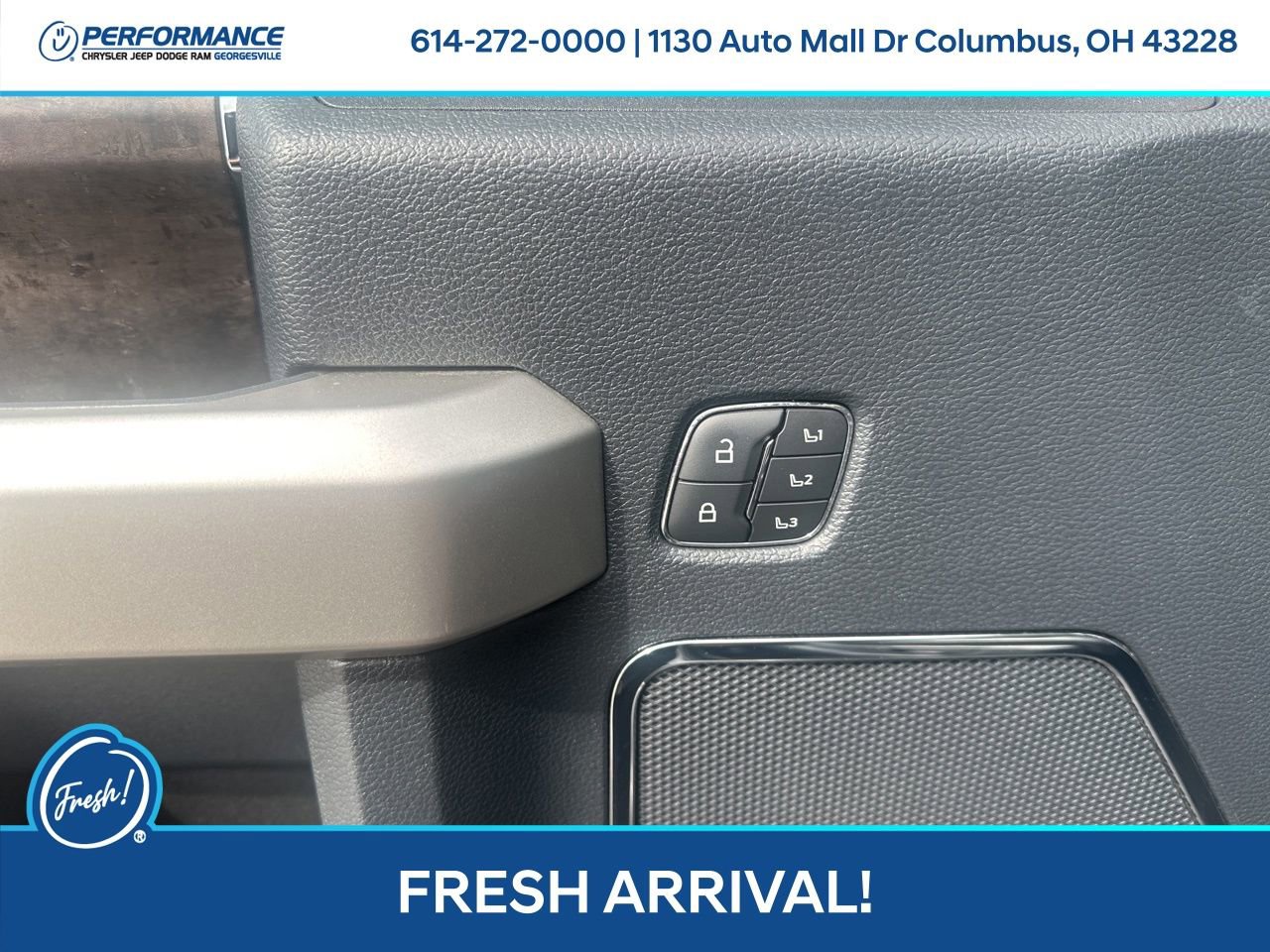 Used 2022 Ford F250 Lariat w/ Tremor Off-Road Package image 14