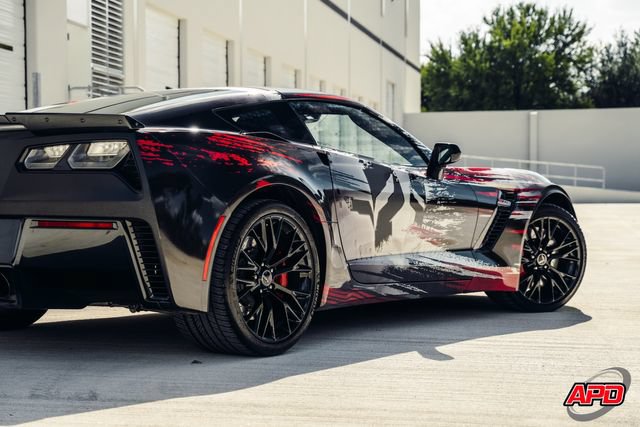 Used 2015 Chevrolet Corvette Z06 w/ 3LZ Preferred Equipment Group RWD image 43