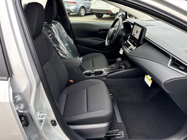 Used 2026 Toyota Corolla LE image 9