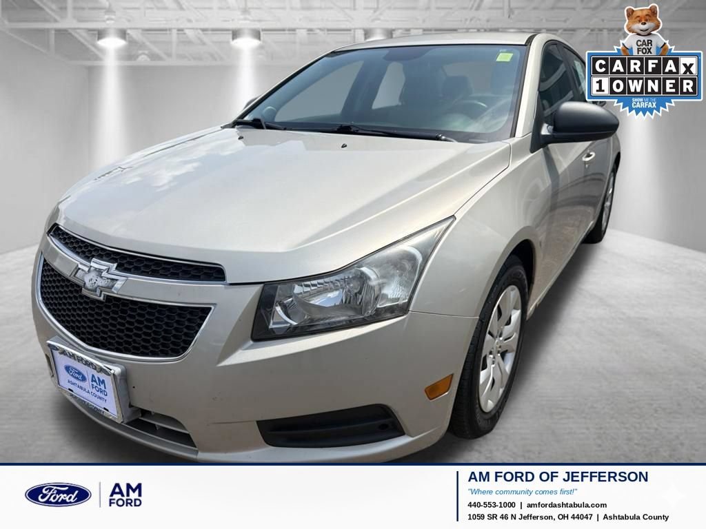 Used 2014 Chevrolet Cruze LS FWD video 1