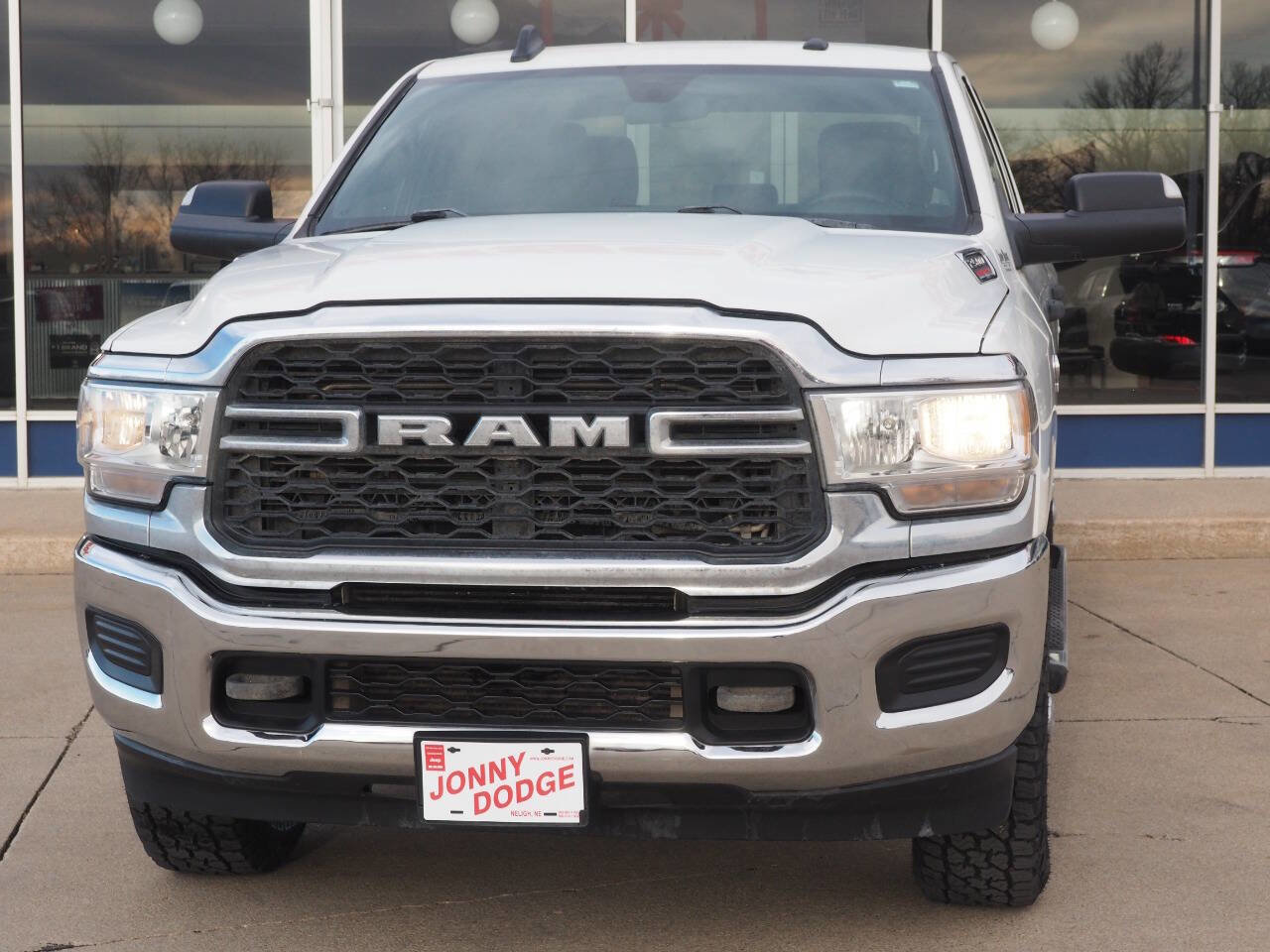 Used 2021 RAM 2500 Tradesman w/ Chrome Appearance Group image 3