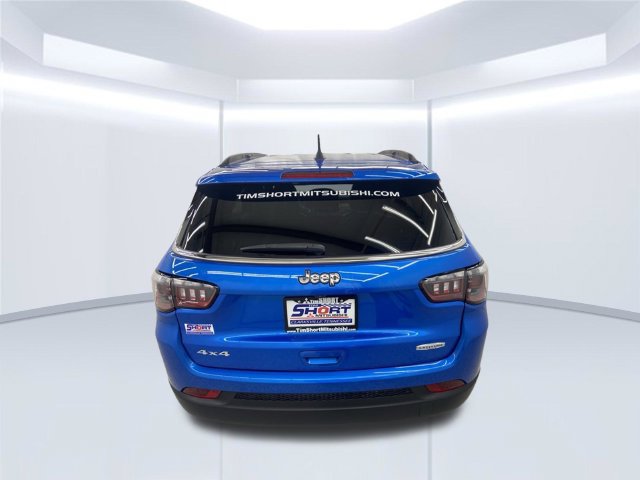 Used 2024 Jeep Compass Latitude AWD/4WD image 30