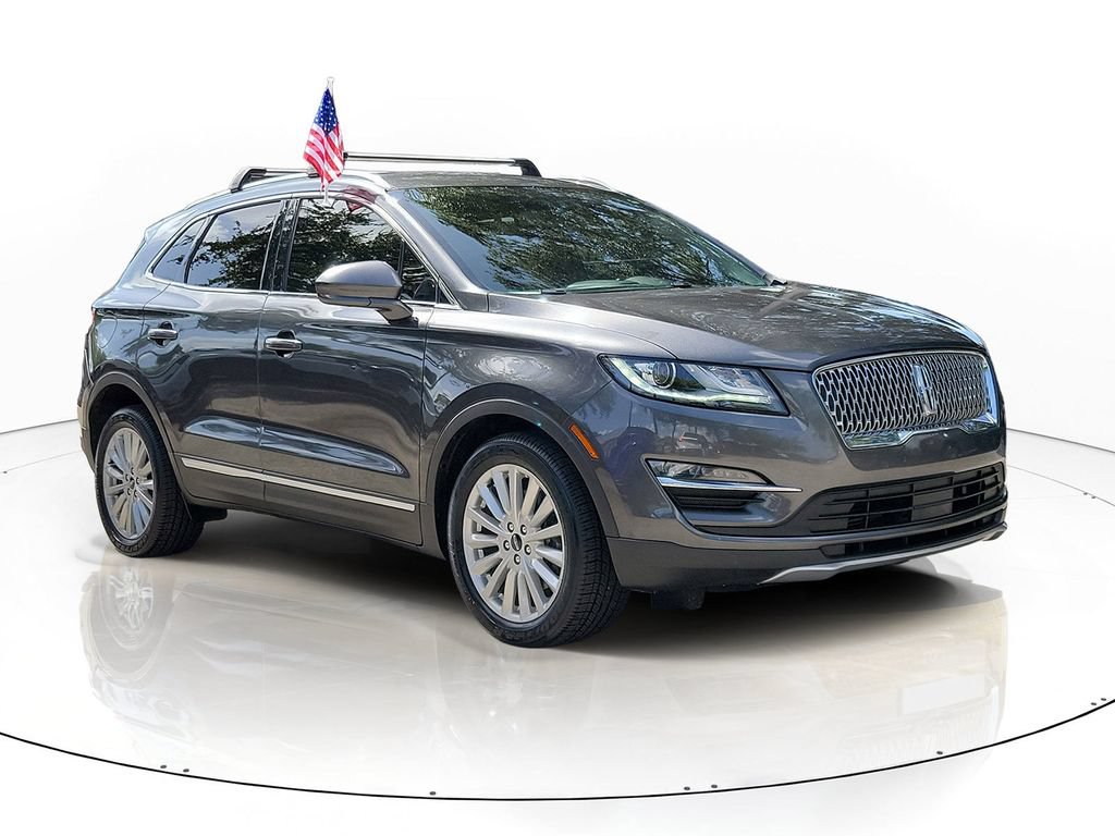 Used 2019 Lincoln MKC Premiere FWD image 2