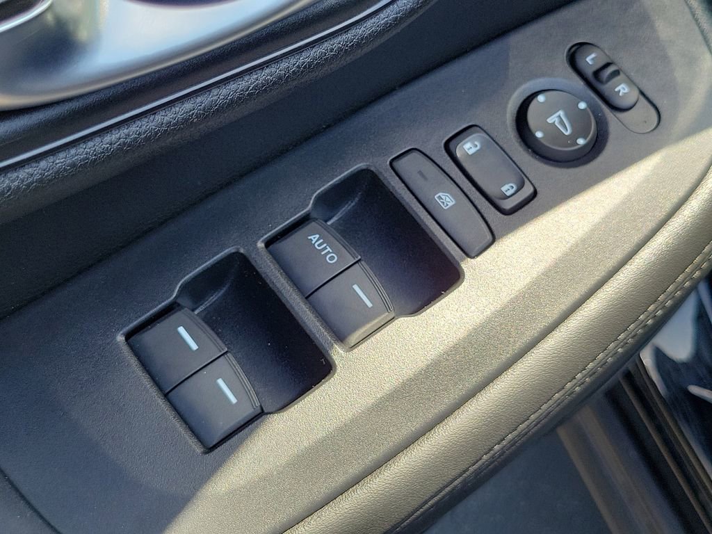 Certified 2024 Honda HR-V LX image 20