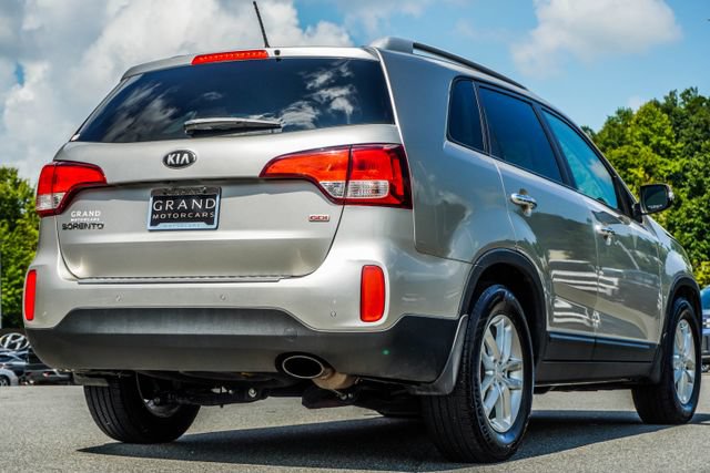 Used 2014 Kia Sorento LX FWD image 12