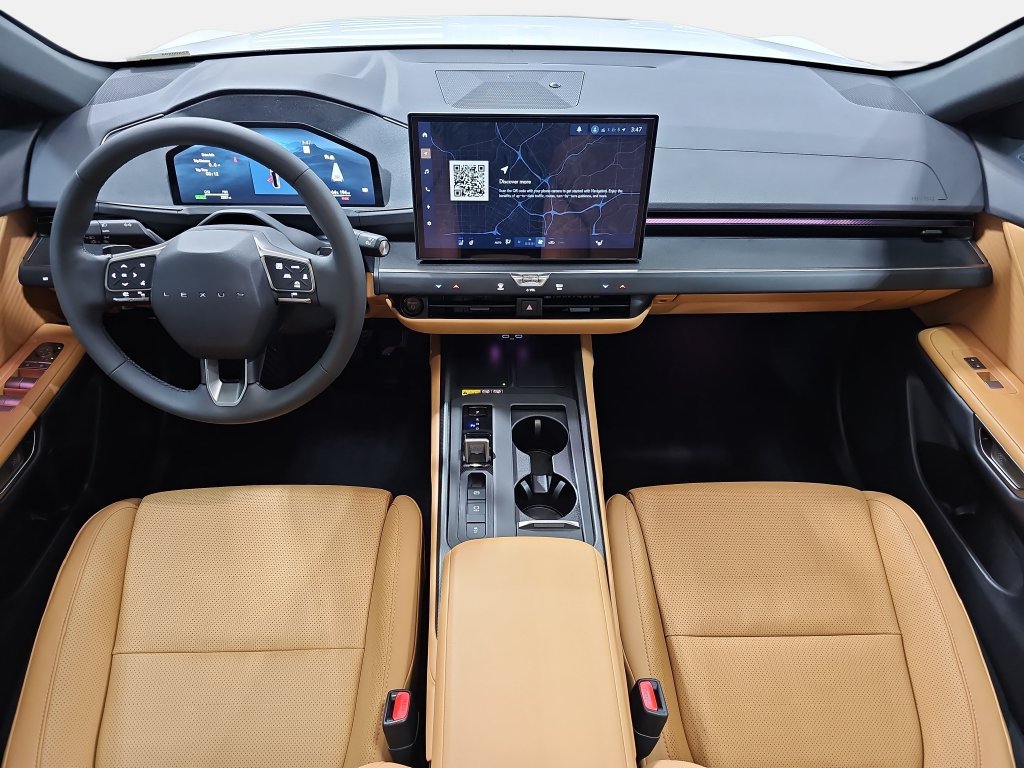 Used 2026 Lexus ES 500e w/ Convenience Package AWD/4WD image 10