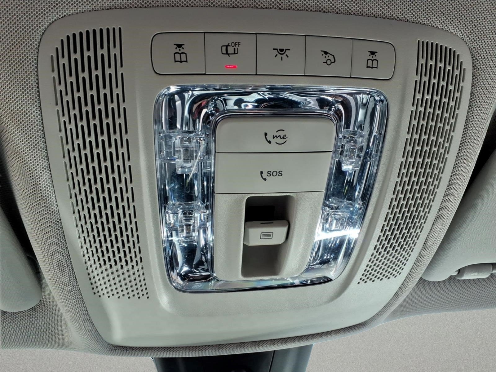 Certified 2022 Mercedes-Benz GLB 250 4MATIC image 36
