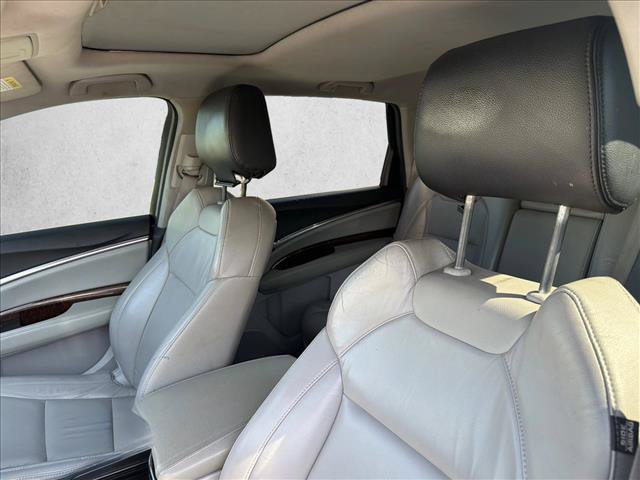 Used 2017 Acura MDX w/ Technology Package AWD/4WD image 11