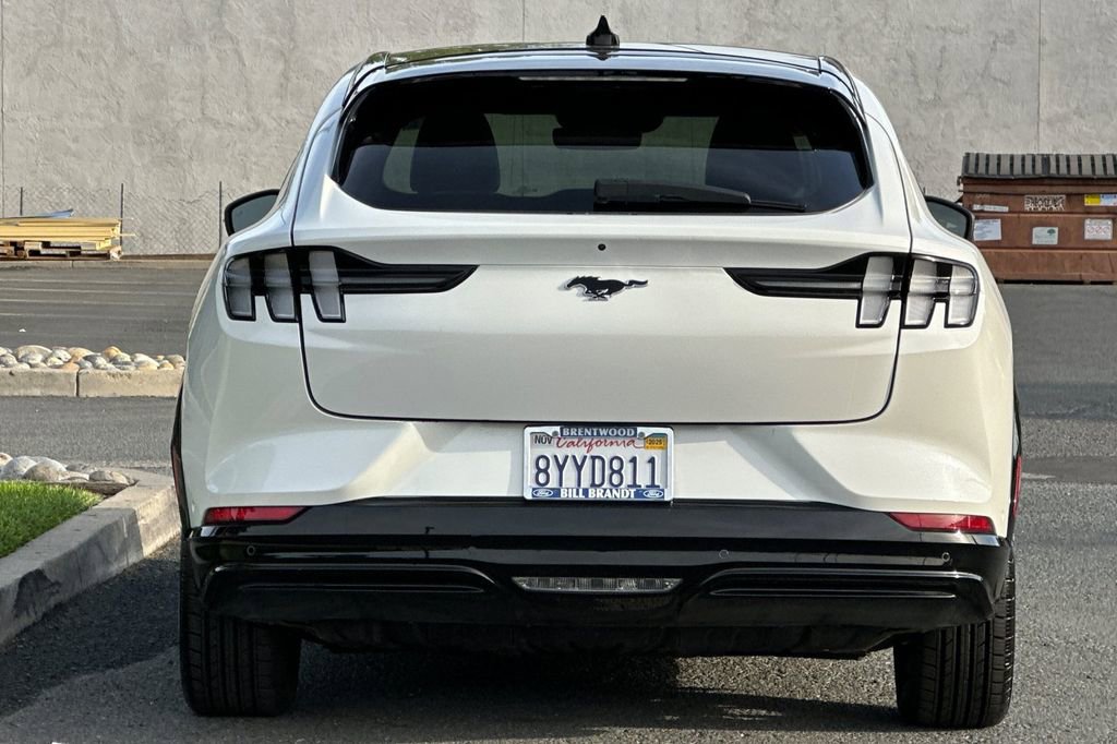 Used 2021 Ford Mustang Mach-E Premium image 8