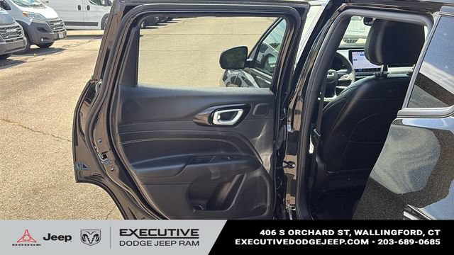 Used 2023 Jeep Compass High Altitude AWD/4WD image 21