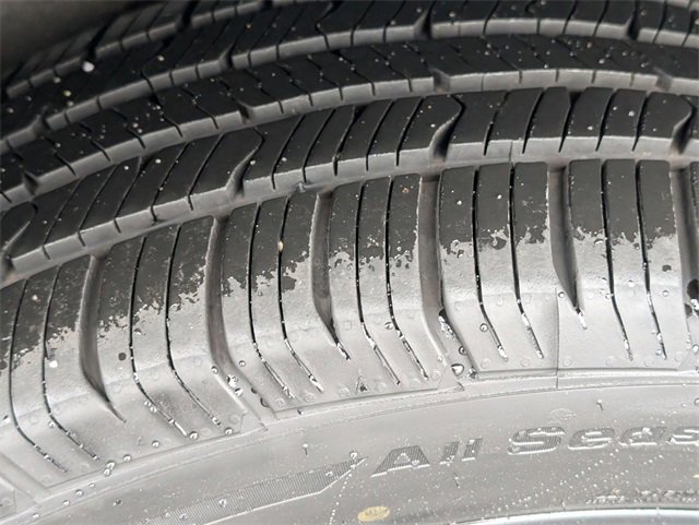 Used 2018 Jeep Grand Cherokee Altitude image 9