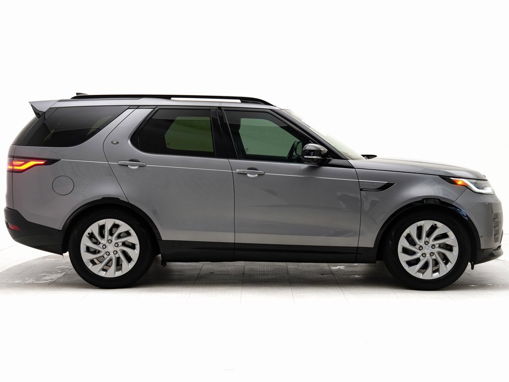 Used 2023 Land Rover Discovery S R-Dynamic image 2