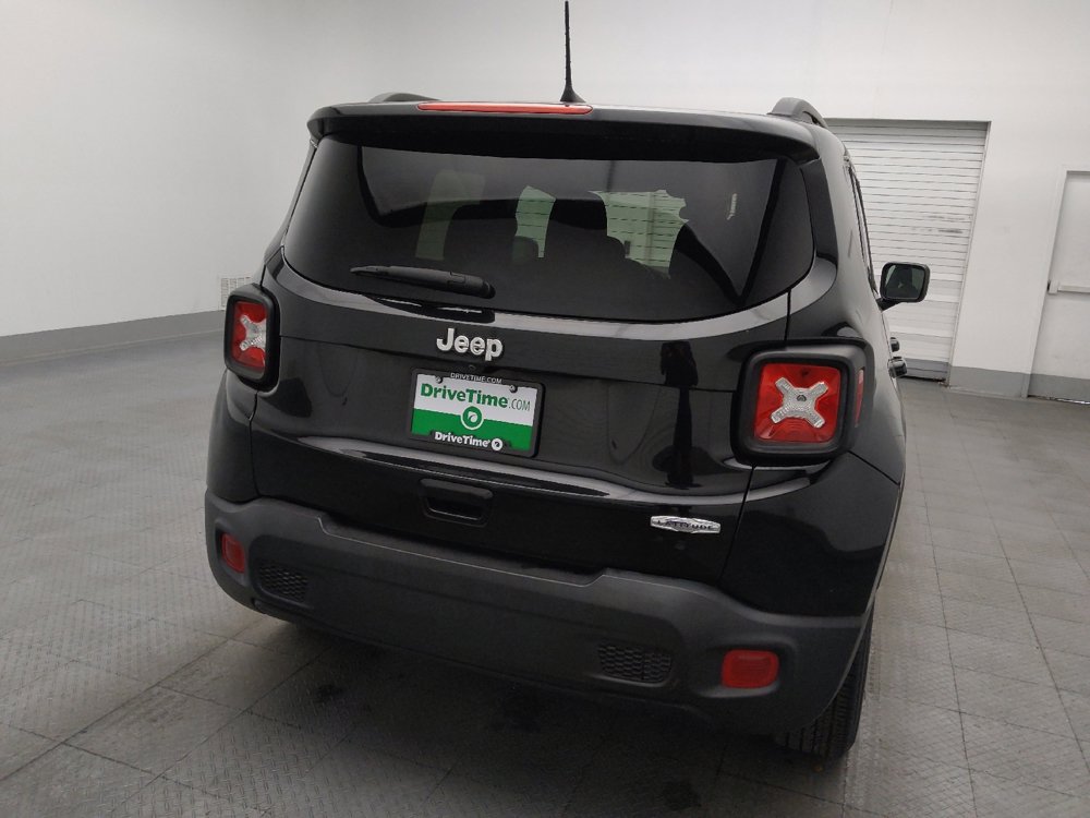 Used 2020 Jeep Renegade Latitude FWD image 7