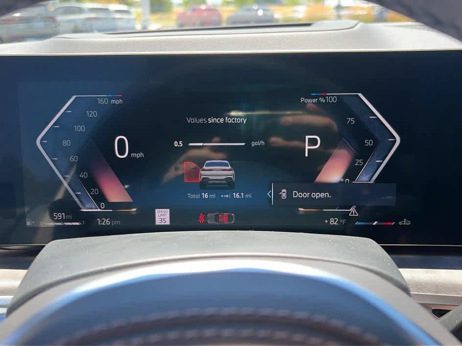 New 2027 BMW X6 xDrive40i AWD/4WD image 16