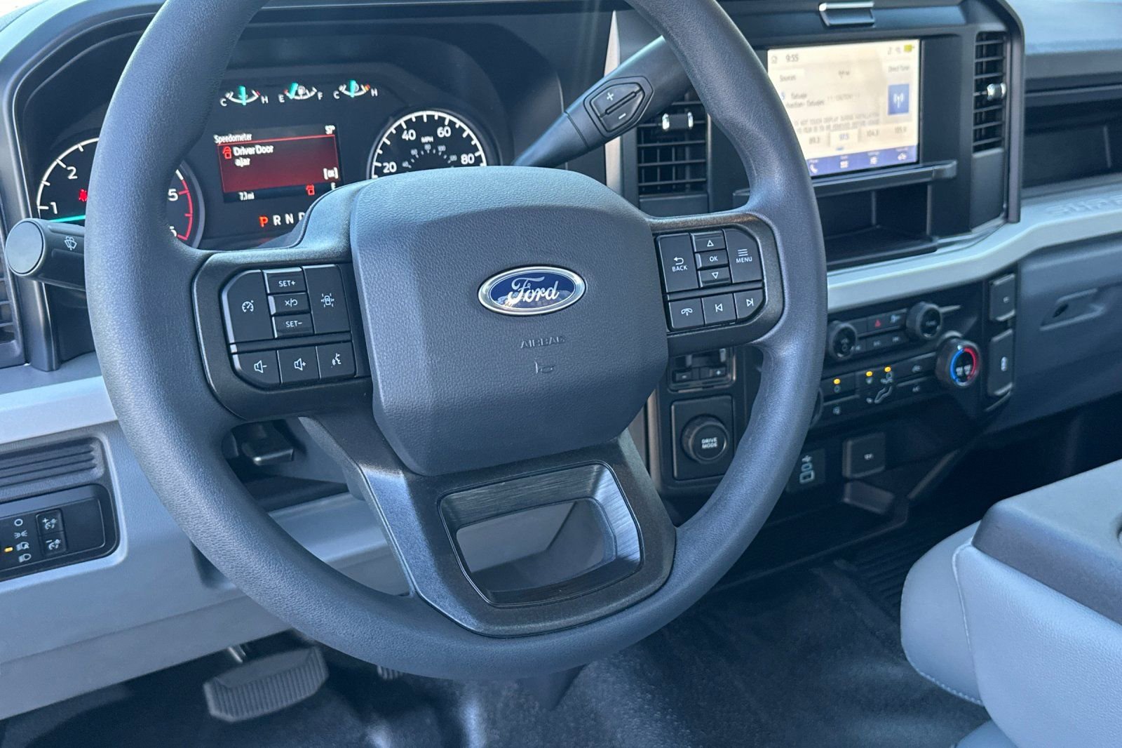 New 2025 Ford F550 2WD Regular Cab Super Duty image 13