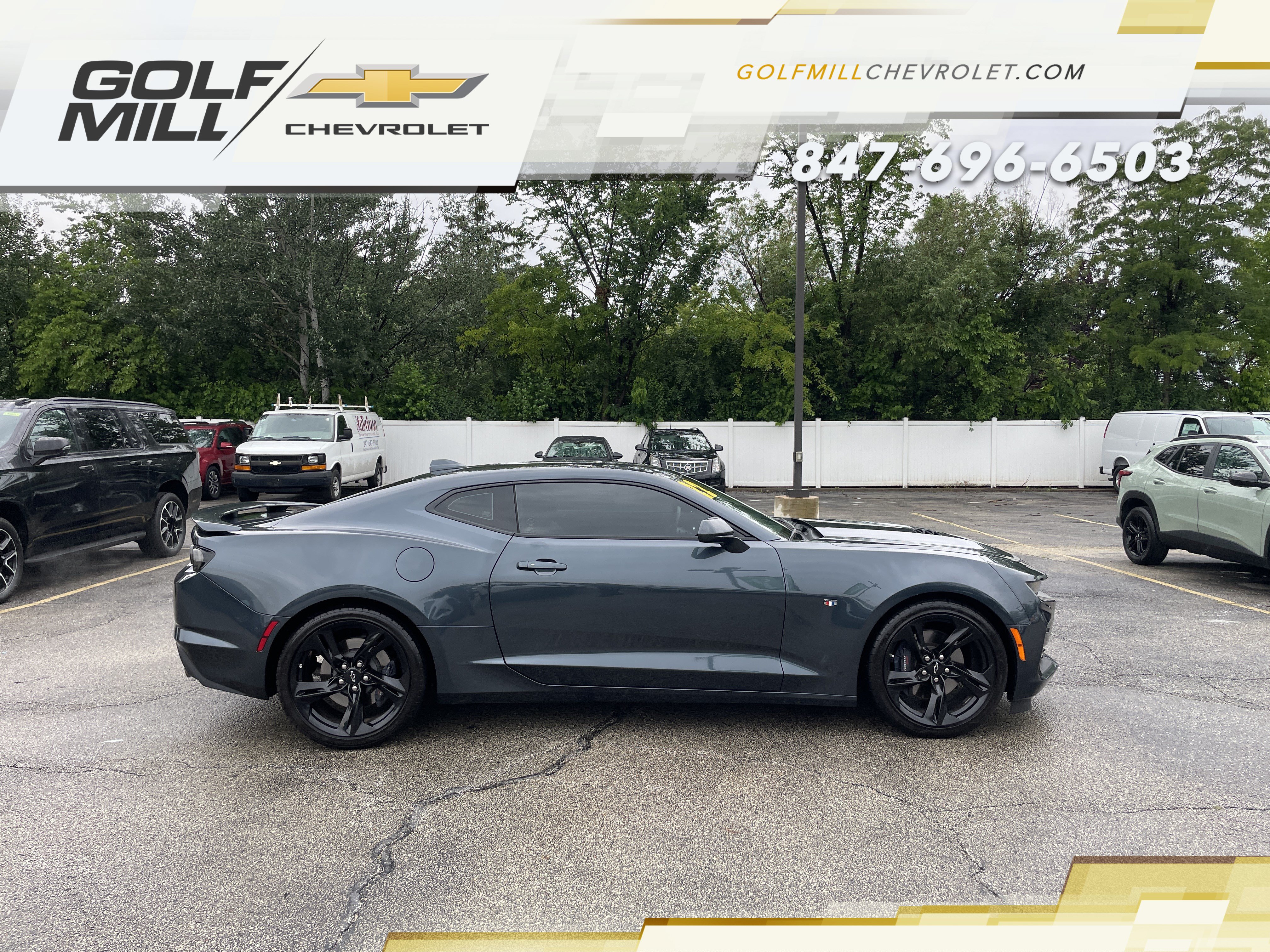 Used 2022 Chevrolet Camaro SS RWD image 6