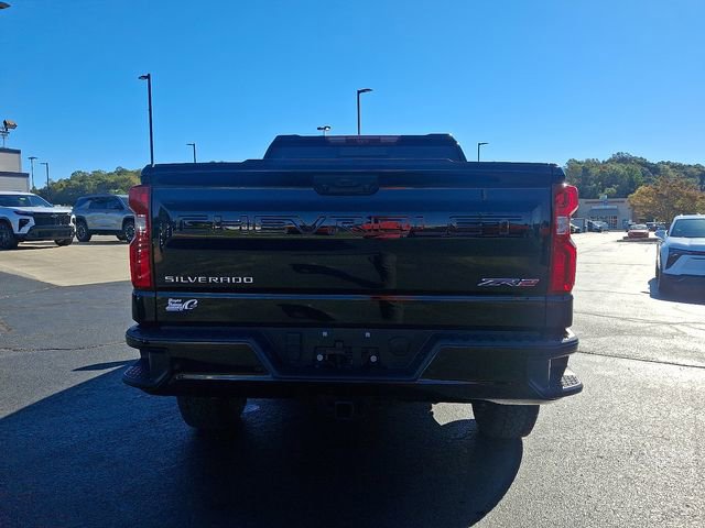 Used 2024 Chevrolet Silverado 1500 ZR2 w/ Technology Package image 5