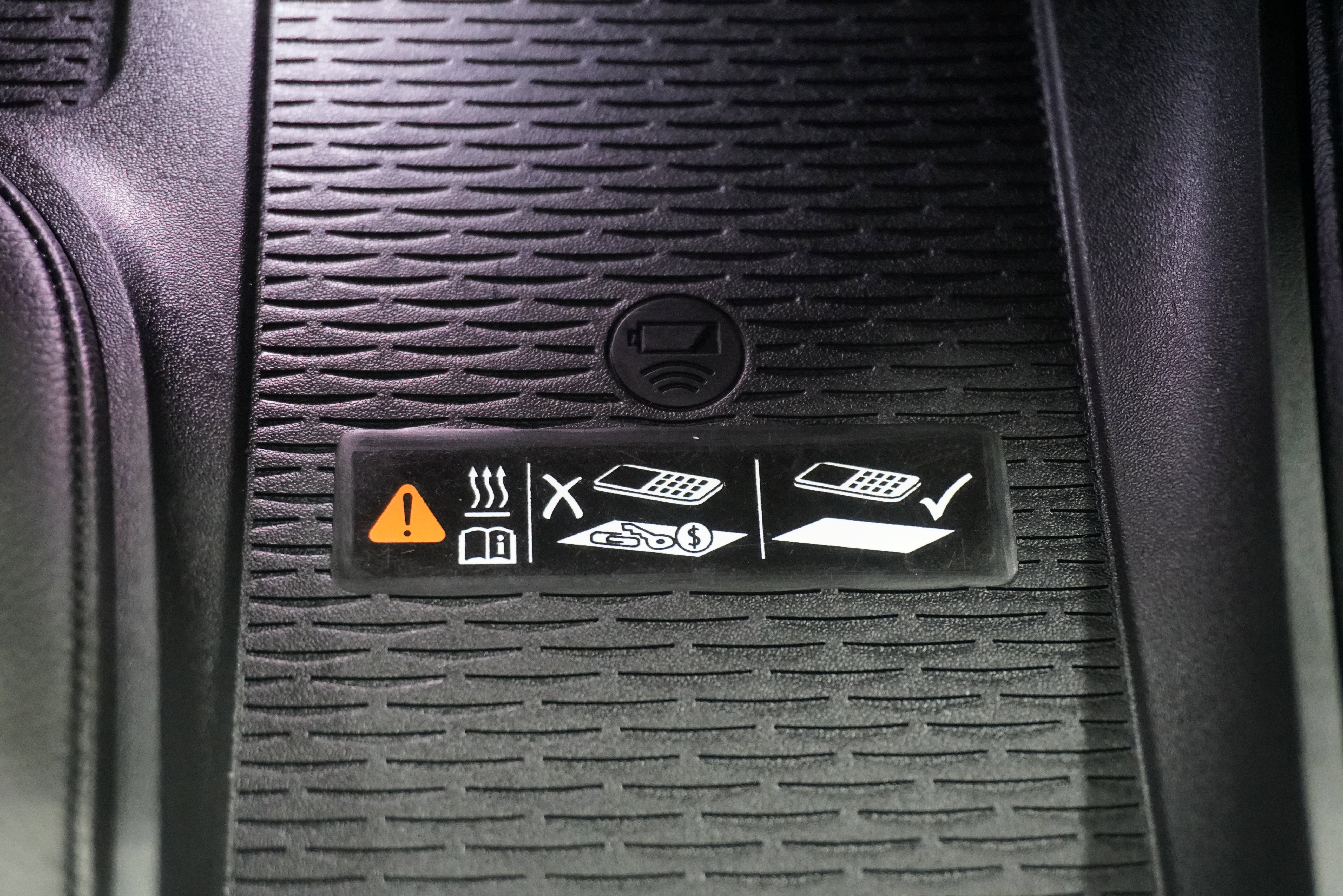 Used 2026 Cadillac CT5 V w/ Technology Package image 28